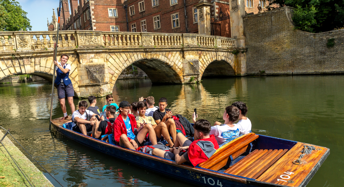 Oxford university campus exterior - prestigious academic architecture